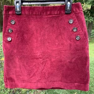 Banana Republic Stretch Corduroy Women’s Size 4, Burgundy